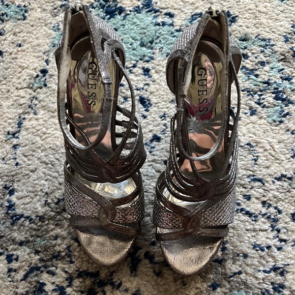 Silver Guess Pumps - Picture 2 of 4